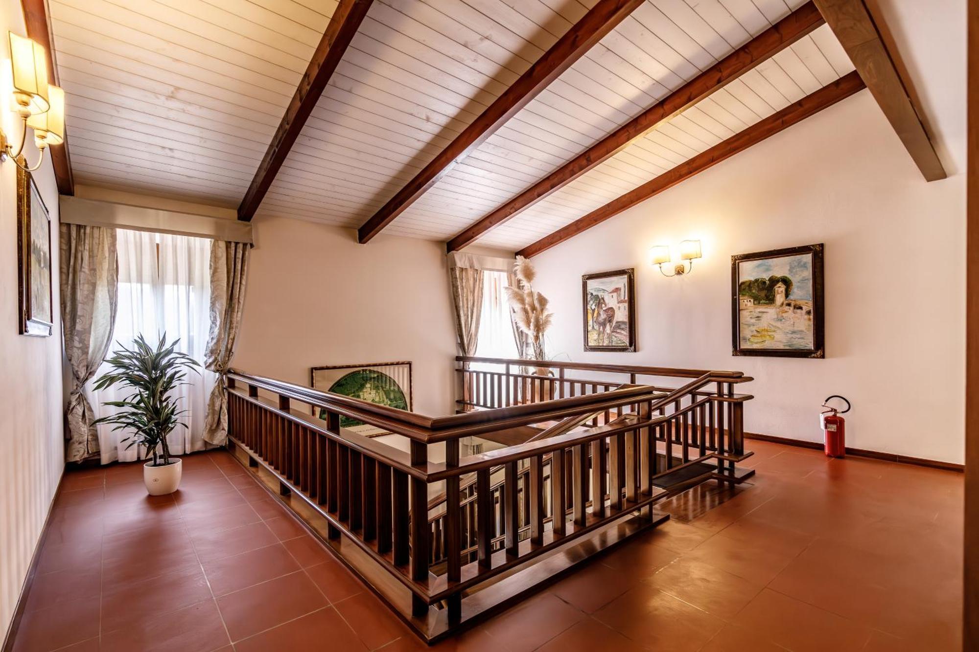 Agriturismo Villa Godenano - Pool&Restaurant Кастелина ин Кианти Екстериор снимка
