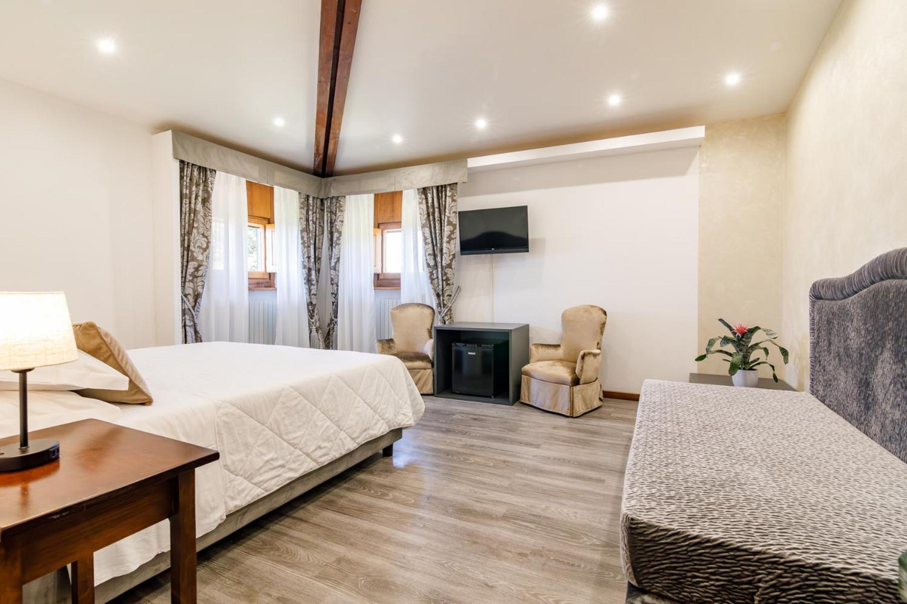 Agriturismo Villa Godenano - Pool&Restaurant Кастелина ин Кианти Екстериор снимка